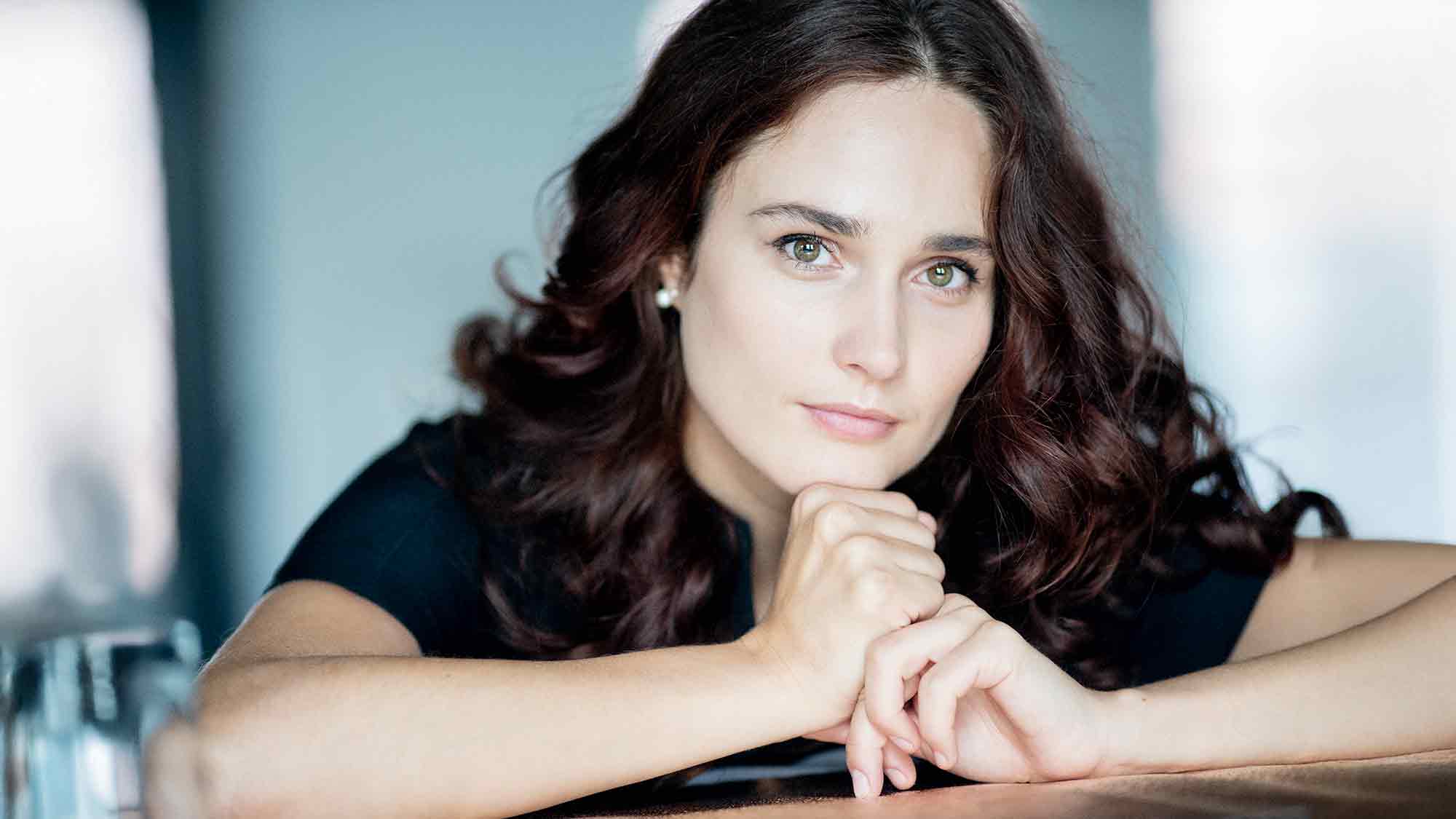 Theater und Philharmonie Essen: Starpianistin Anna Vinnitskaya spielt Schumanns Klavierkonzert Theater und Philharmonie Essen: Starpianistin Anna Vinnitskaya spielt Schumanns Klavierkonzert