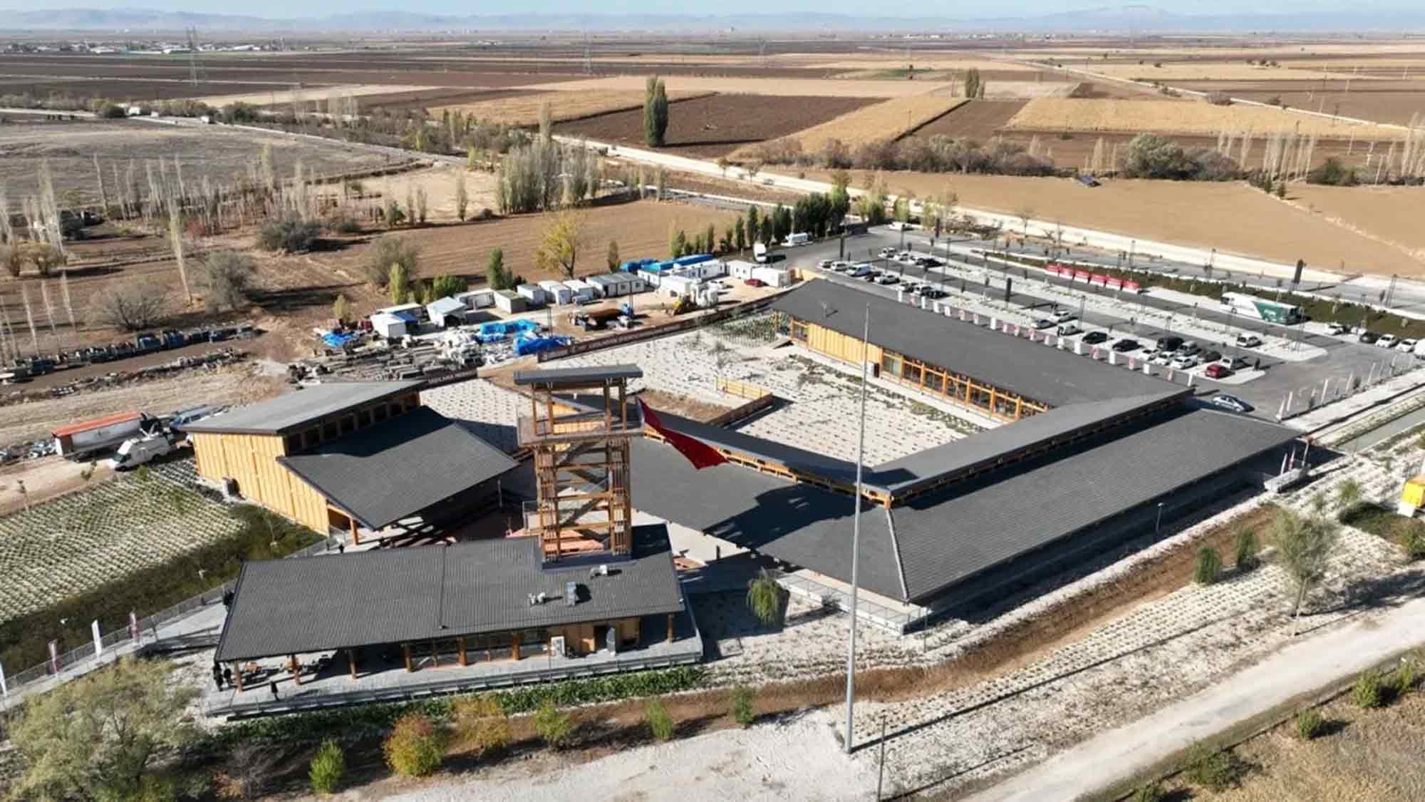 DNA Studie enthüllt matrilineare Gesellschaft in der neolithischen Siedlung Çatalhöyük in Türkiye DNA Studie enthüllt matrilineare Gesellschaft in der neolithischen Siedlung Çatalhöyük in Türkiye