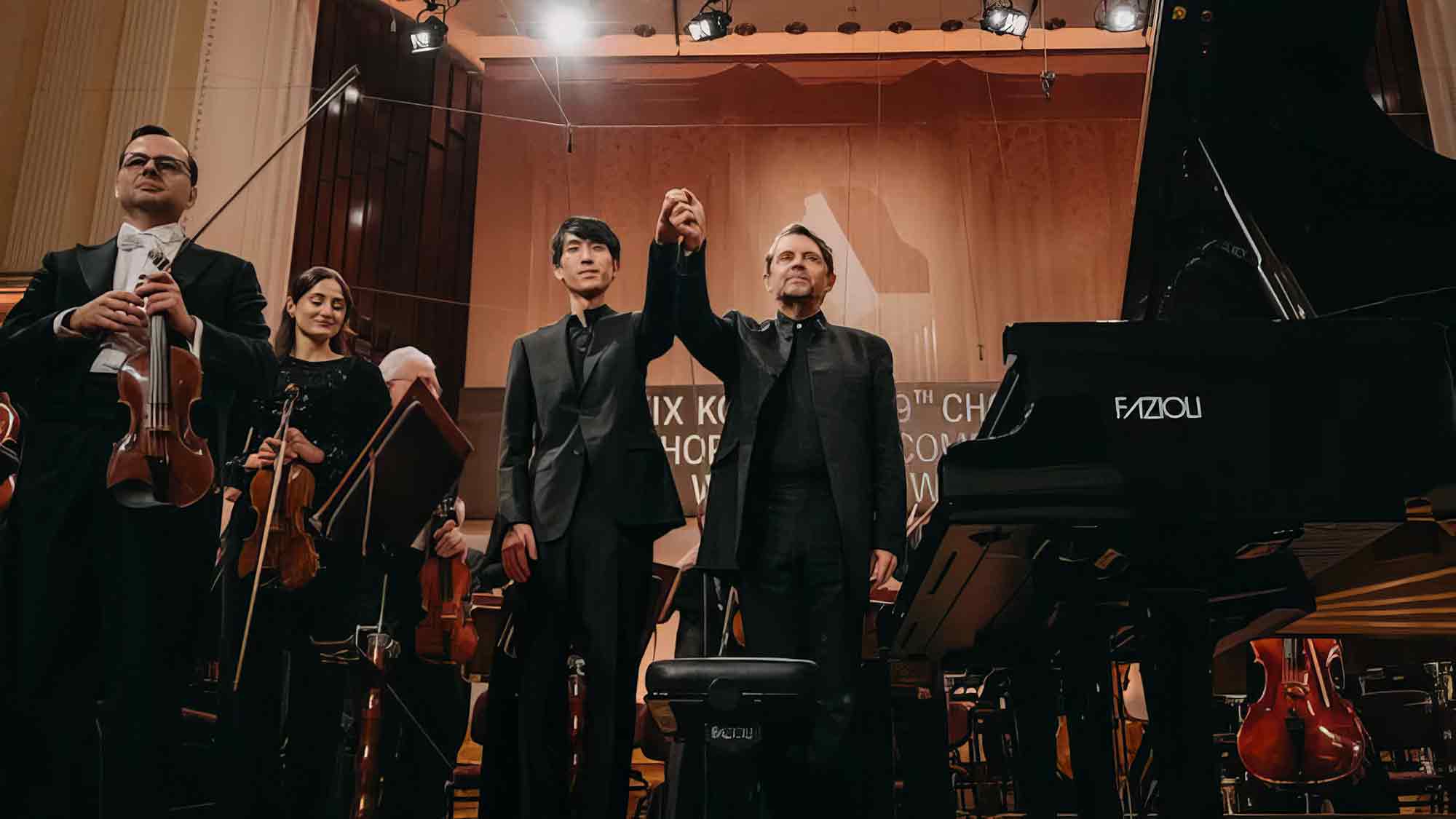 Deutsche Grammophon veröffentlicht Album von Eric Lu (Gewinner des 19. Internationalen Chopin Klavierwettbewerbs) Deutsche Grammophon veröffentlicht Album von Eric Lu (Gewinner des 19. Internationalen Chopin Klavierwettbewerbs)