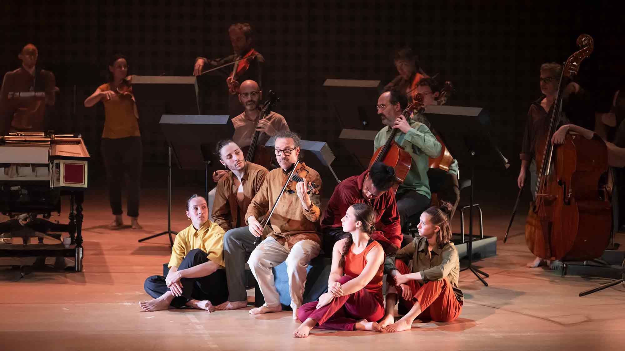 Ticketalarm: »Le Concert de la Loge« und Compagnie »Käfig« im Theater Gütersloh
– »Battle Vivaldi« in der Reihe »Vier Jahreszeiten« Ticketalarm: »Le Concert de la Loge« und Compagnie »Käfig« im Theater Gütersloh
– »Battle Vivaldi« in der Reihe »Vier Jahreszeiten«