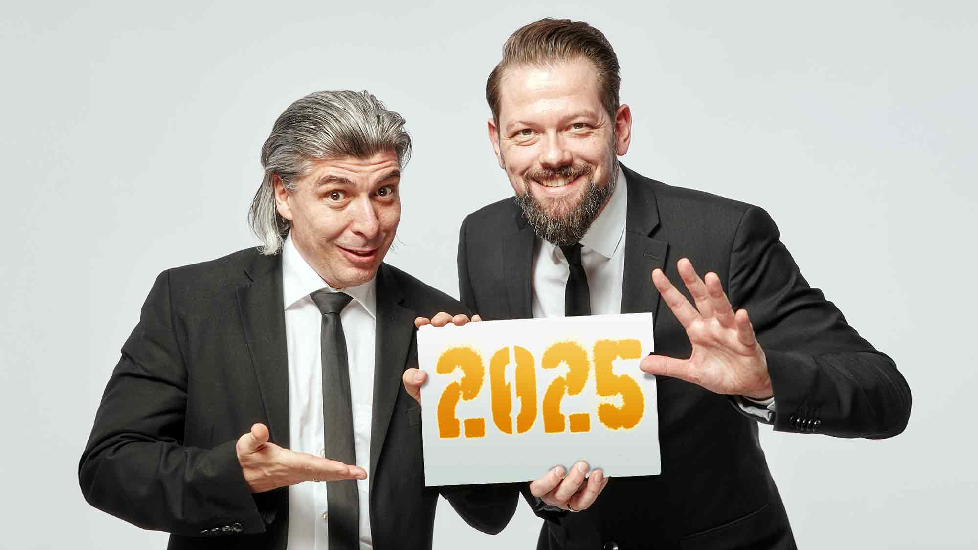 Bielefeld Premiere: &raquo;ONKeL fISCH&laquo; mit &raquo;ONKeL fISCH blickt zurück&laquo; am 10. Januar 2026 im Zweischlingen (satirischer Jahresrückblick)
