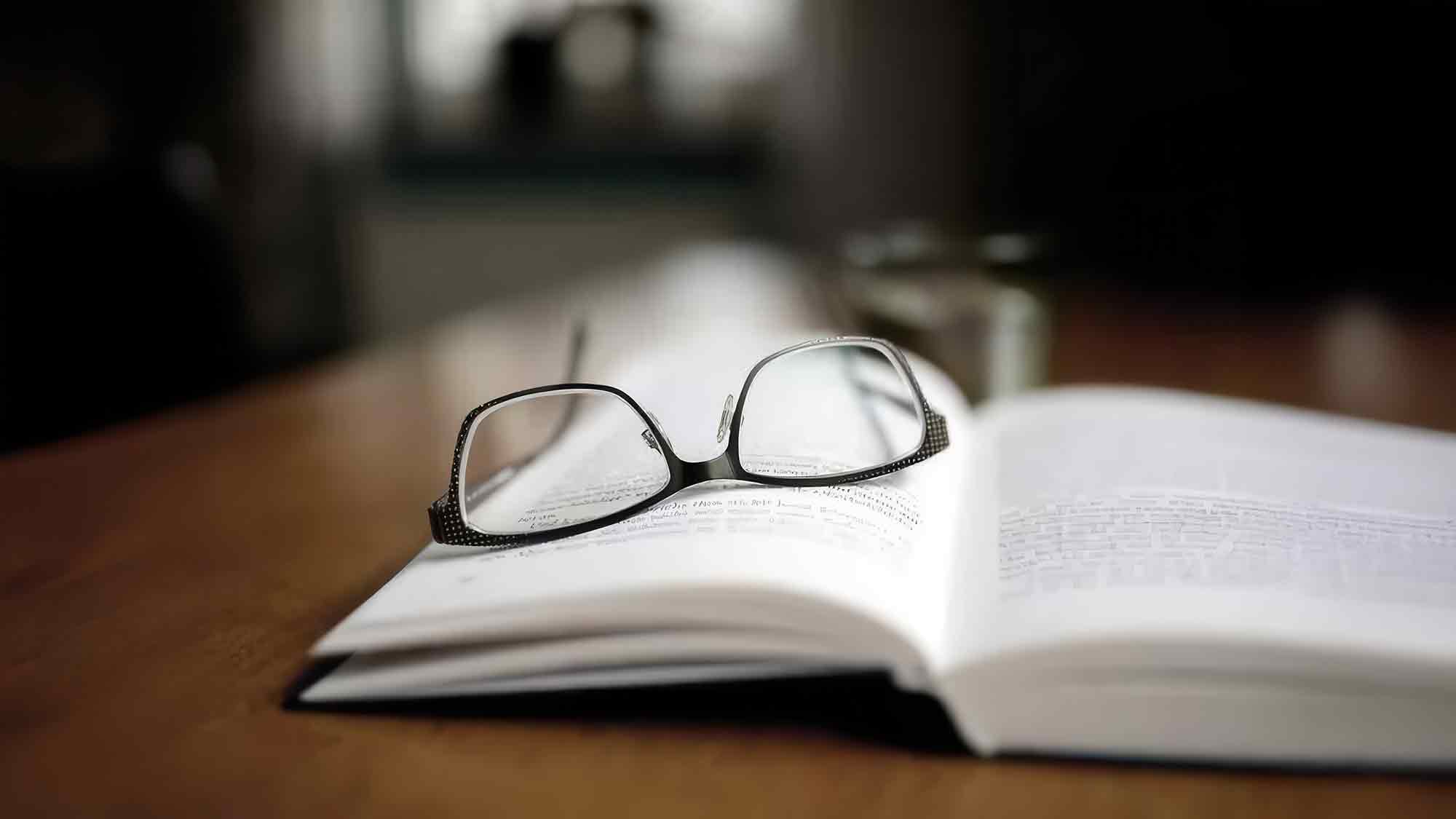 Autoren, Verlage, Literatur in Gütersloh, im Kreis Gütersloh und in der Region Ostwestfalen Lippe (OWL)