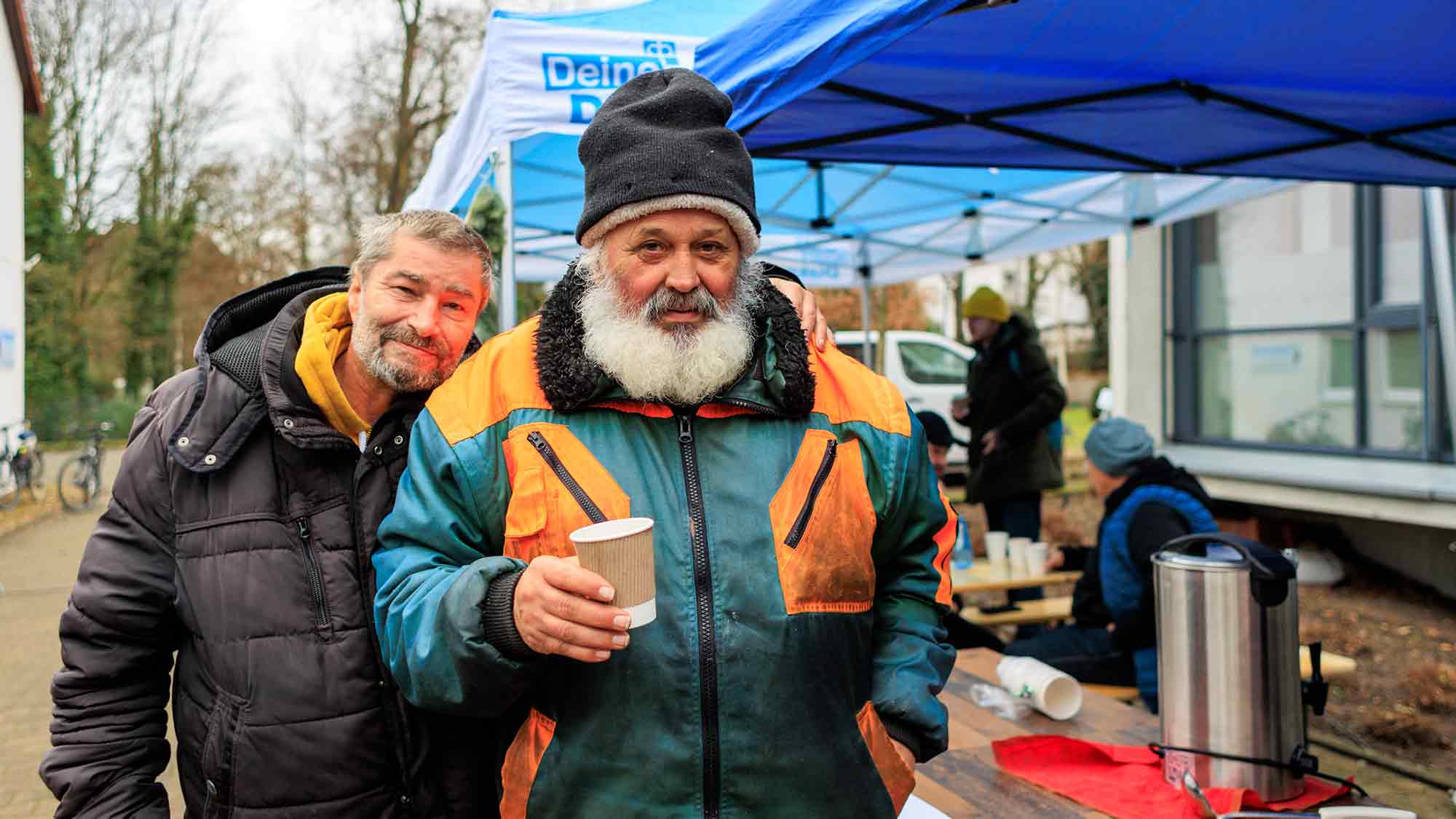 Diakonie Gütersloh: Auf dem Adventsmarkt knüpften Wohnungslose neue Freundschaften