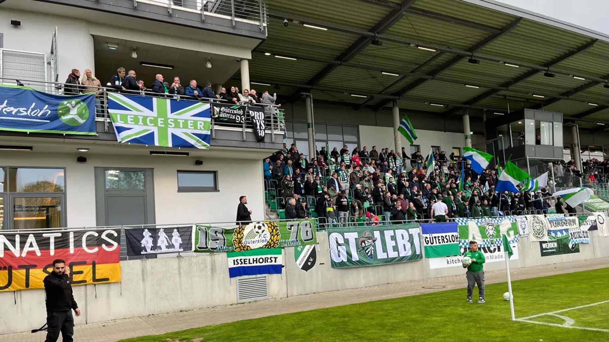 FC Gütersloh Fanbus fährt zum Auswärtsspiel beim SV Rödinghausen, 28. Februar 2026