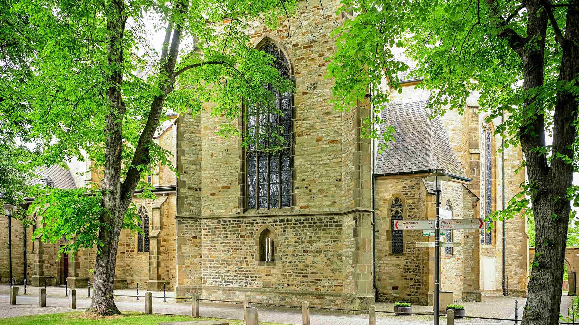 Führung am Sonntag, 19. April 2026: 1.100 Jahre Frauenpower im Kloster und Krankenhaus von Herzebrock Führung am Sonntag, 19. April 2026: 1.100 Jahre Frauenpower im Kloster und Krankenhaus von Herzebrock