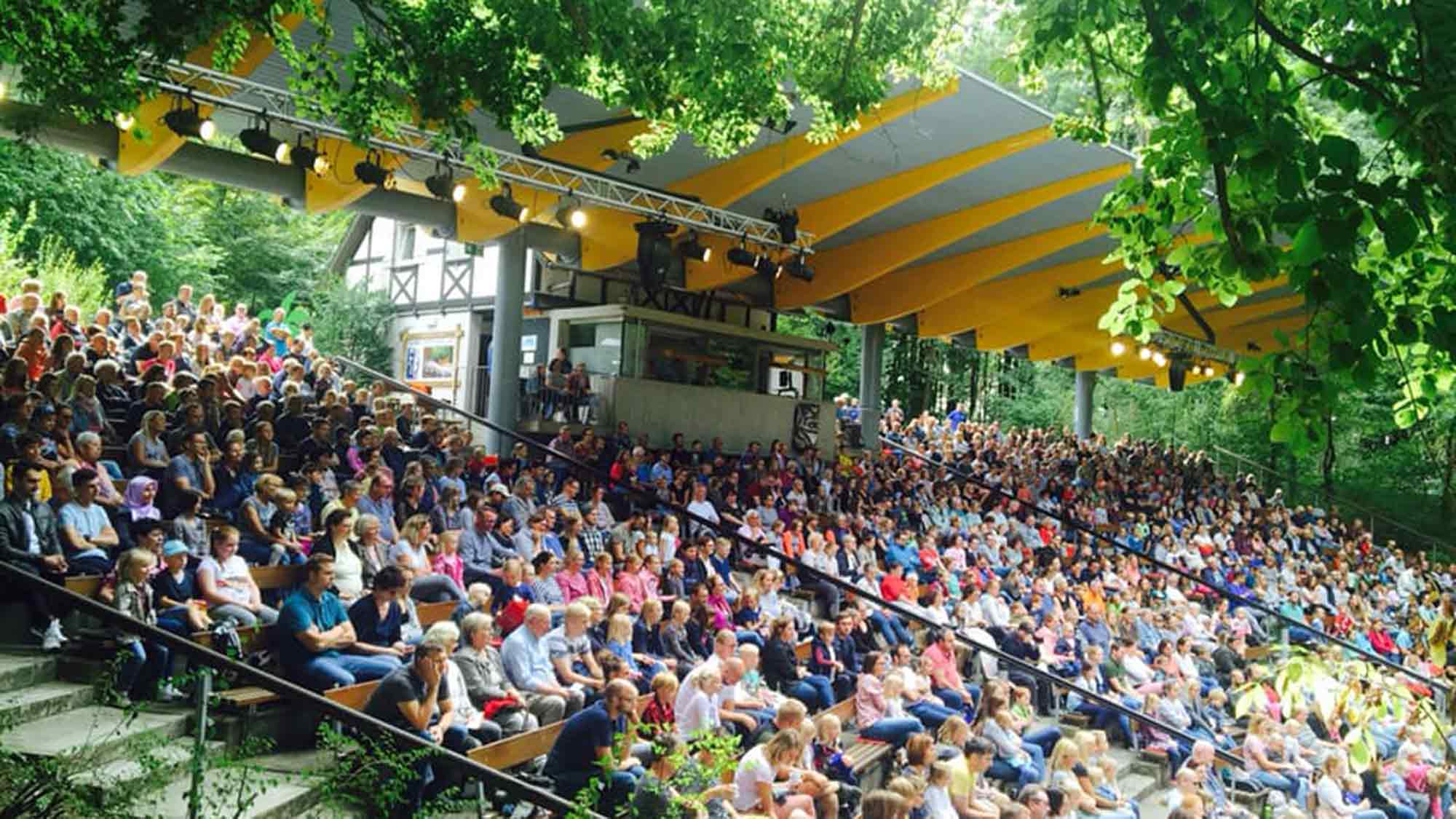 Stadt Horn Bad Meinberg lädt Senioren zur Freilichtbühne Bellenberg ein, 31. Mai 2026