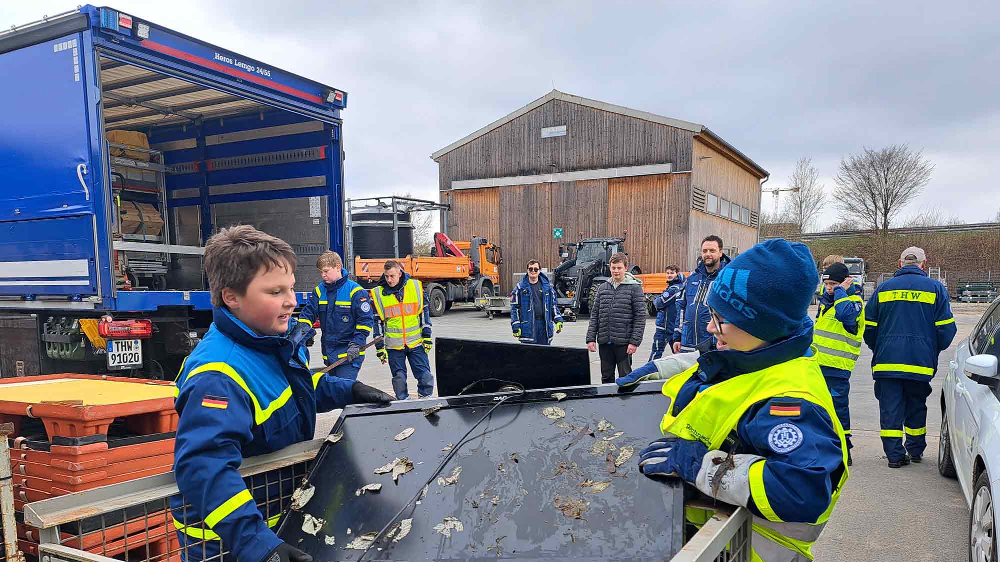 Frühjahrsputz: Lemgo knackt die 1.000 Leute Marke – mehr Helfer und viel Verpackungsmüll Frühjahrsputz: Lemgo knackt die 1.000 Leute Marke – mehr Helfer und viel Verpackungsmüll