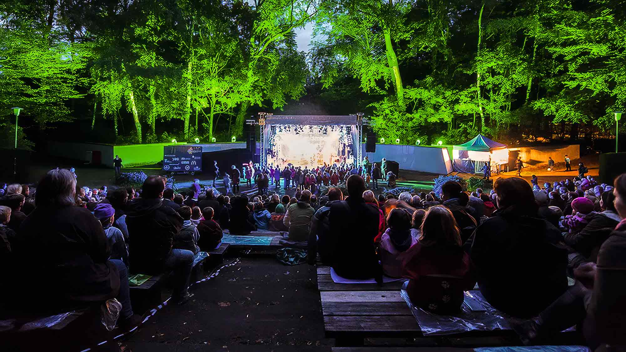 NOW Commons: »Taschenlampenkonzert«, »Mohns Park«, Michaeliswoche Gütersloh 2012 …