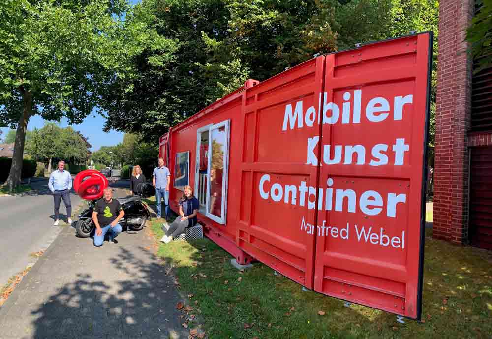 Kunst zum Bewegen, Berühren und Selbermachen in Gütersloh-Blankenhagen
