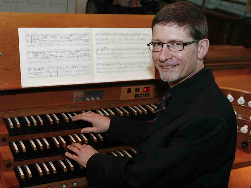 Gütersloh: Konzert am 28. November 2021 zum 50jährigen Bestehen der »Kleuker-Orgel« in der Evangelischen Kirche Isselhorst, abgesagt Gütersloh: Konzert am 28. November 2021 zum 50jährigen Bestehen der »Kleuker-Orgel« in der Evangelischen Kirche Isselhorst, abgesagt