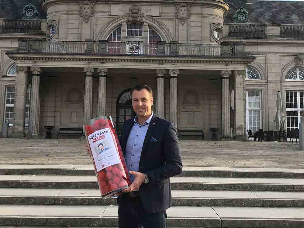 Für knapp 3.500 Euro rote Nasen verkauft, GOP Bad Oeynhausen spendet an die Stiftung »Humor hilft heilen«