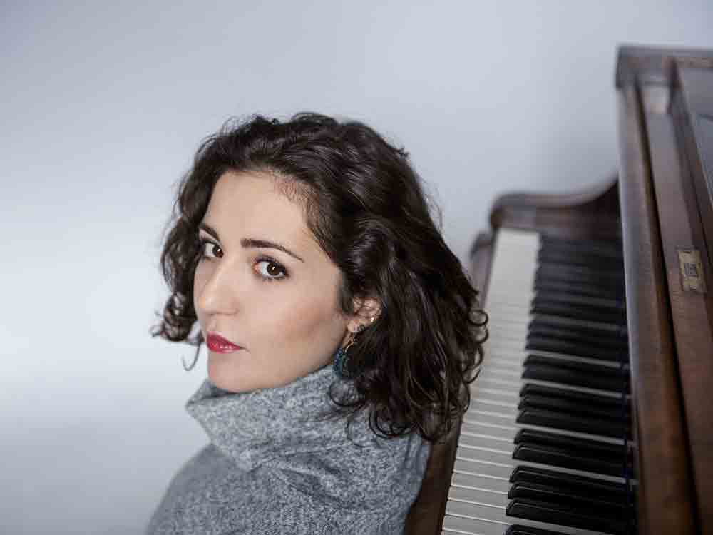 Beckum: Kammerkonzert im Alten Pfarrhaus am 25. November 2021, Violinist Albrecht Menzel spielt mit Pianistin Lilit Grigoryan Beckum: Kammerkonzert im Alten Pfarrhaus am 25. November 2021, Violinist Albrecht Menzel spielt mit Pianistin Lilit Grigoryan