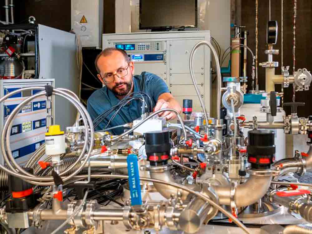 Neue Materialien für die Quantentechnologie – spezielle Symmetrien erlauben neue Quanten- und Spintronics-Anwendungen