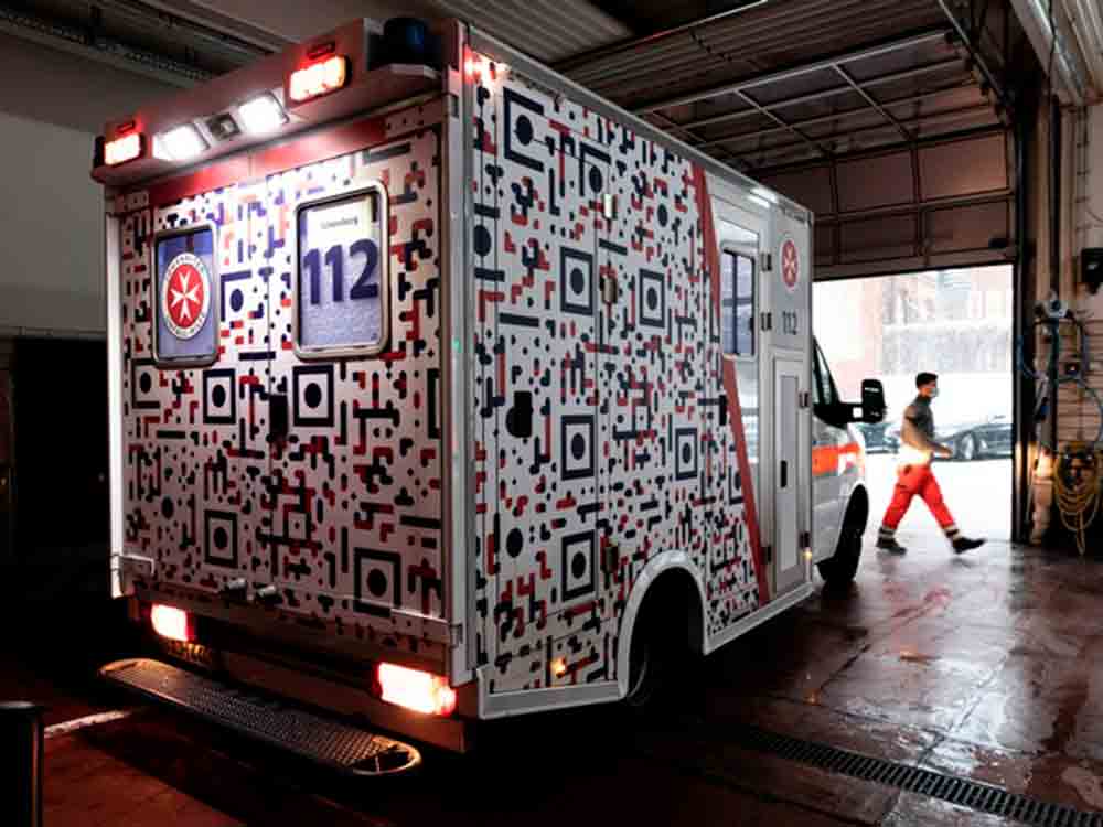 Zum Tag der 112, »Gaffen tötet!«, durch einen innovativen QR Code auf Rettungswagen erwischen sich Gaffer selbst auf frischer Tat Zum Tag der 112, »Gaffen tötet!«, durch einen innovativen QR Code auf Rettungswagen erwischen sich Gaffer selbst auf frischer Tat