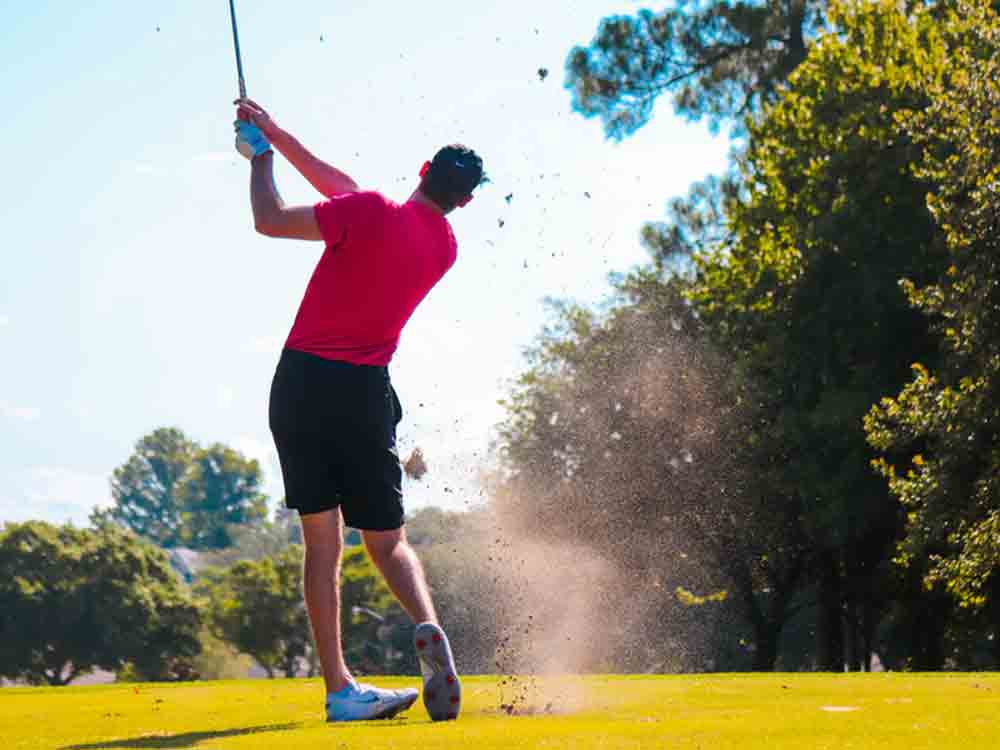 Golfen und Helfen, dem Leben zuliebe. Benefiz Golfturnierserie zugunsten der Deutschen Krebshilfe Golfen und Helfen, dem Leben zuliebe. Benefiz Golfturnierserie zugunsten der Deutschen Krebshilfe