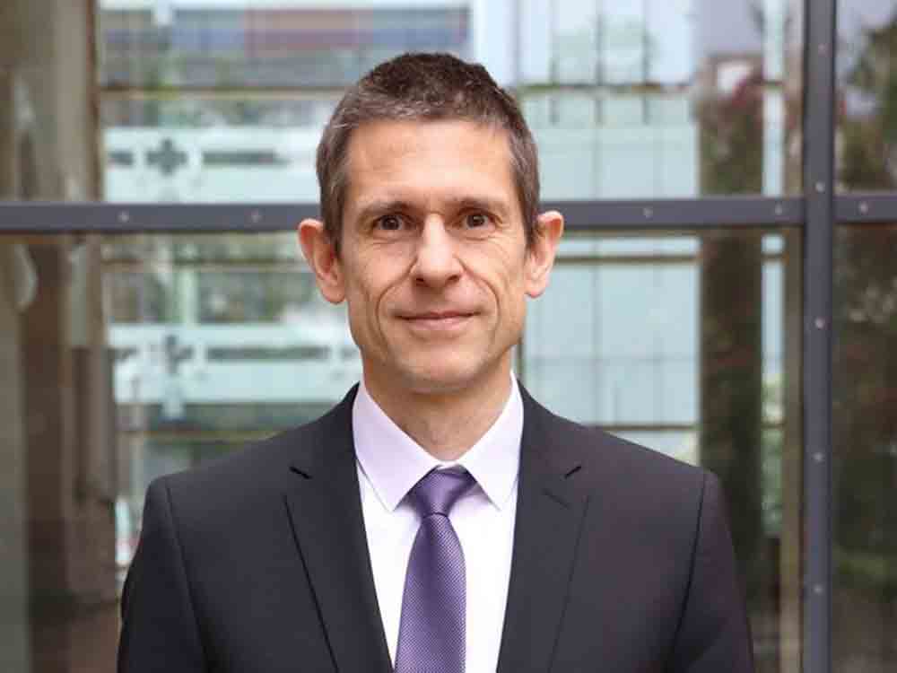 Universität Mannheim, Professor Martin Schlather mit Ars legendi Fakultätenpreis 2022 ausgezeichnet