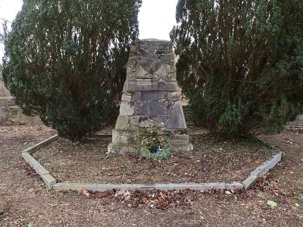 Erschütterndes Mahnmal und bedeutendes Denkmal, LWL zeichnet jüdischen Friedhof in Warburg Denkmal des Monats April 2022 aus
