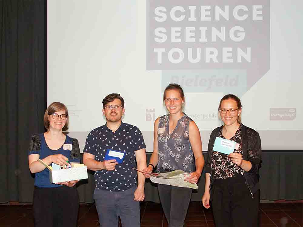 Science Seeing Touren sind auf dem Weg, Stationen für die neuen Wissenstouren durch Bielefeld entstehen in interaktiven Ideen Workshops