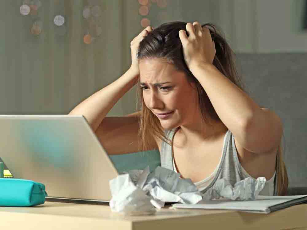 Hilfe gegen Hatespeech, Rechtsexperte, so können sich Betroffene gegen die Hetze im Netz wehren