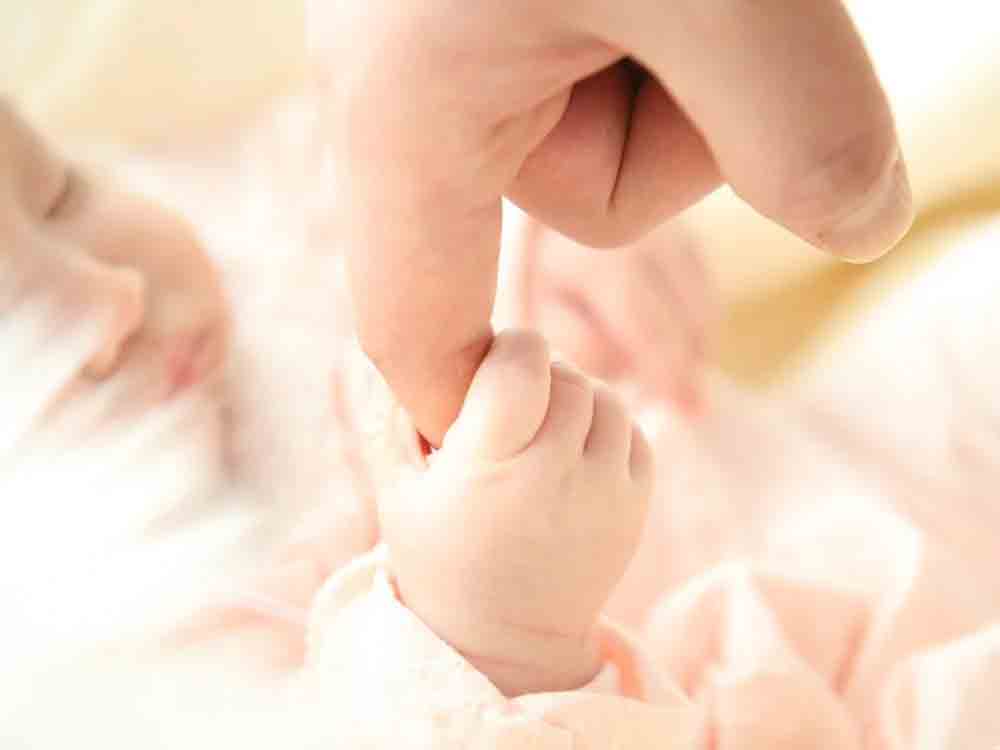 Nicht invasiver Haut Immun Biomarker Test hilft bei der Vorhersage von Ekzem Entwicklung bei Säuglingen