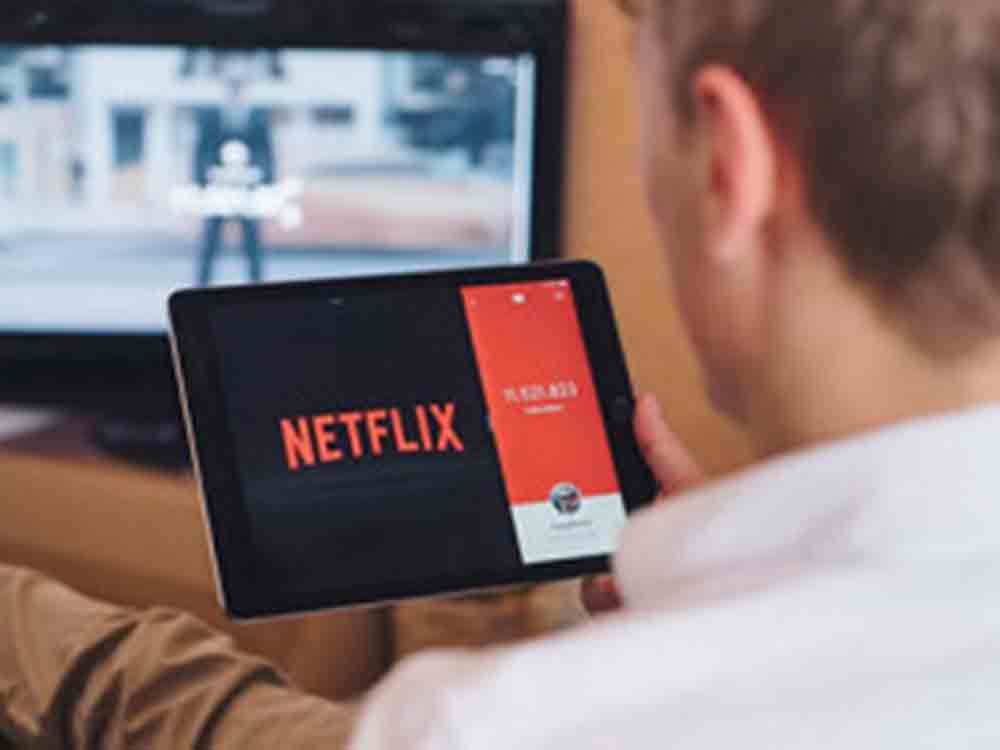 Neues Netflix Feature sperrt Zaungäste aus, Zugang zum eigenen Konto lässt sich ab sofort aus der Ferne verwalten und gezielt unterbinden
