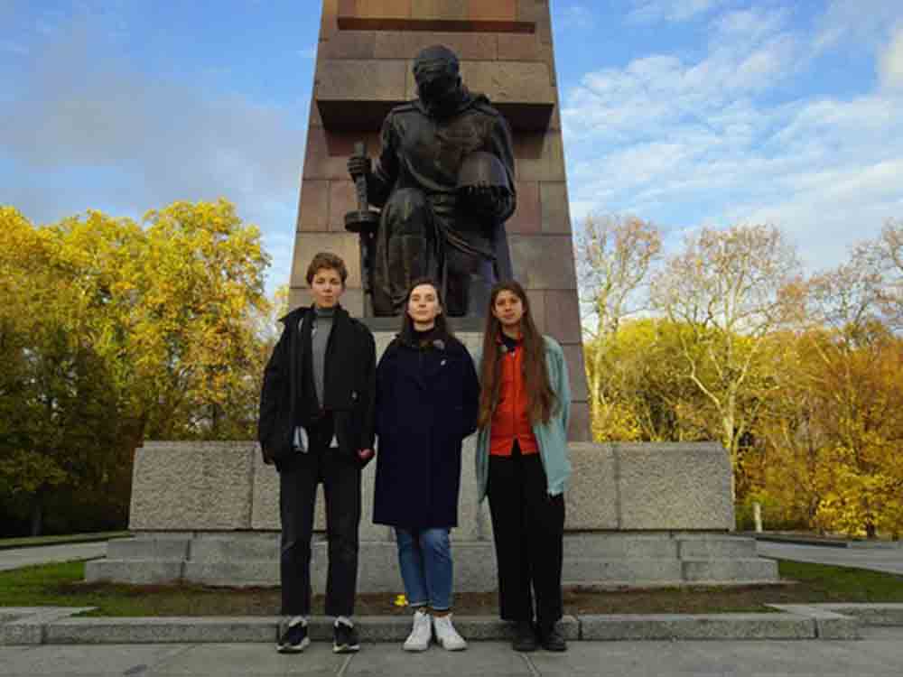 3sat Kulturdoku »Der antisowjetische Denkmalsturz«, 17. Dezember 2022