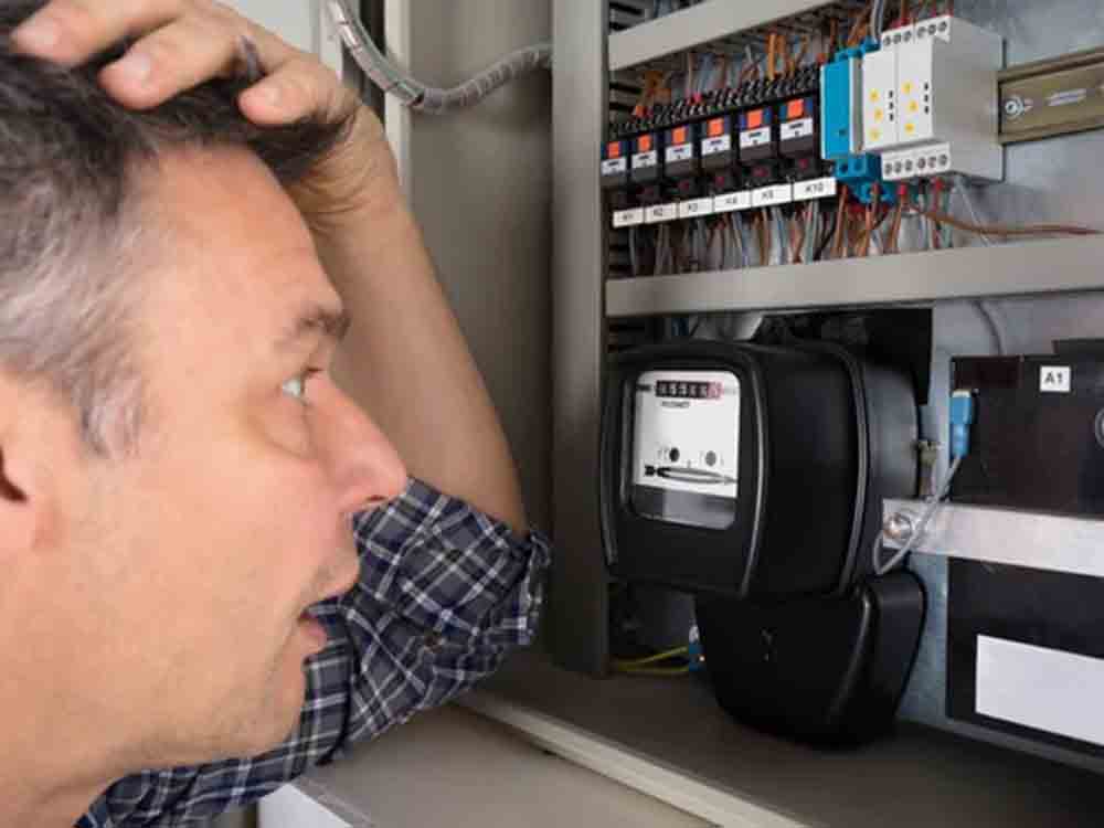 Strom und Gas: Preisbremsen entlasten Familie ab Januar um knapp 1.300 Euro, Check 24 Strom und Gas: Preisbremsen entlasten Familie ab Januar um knapp 1.300 Euro, Check 24