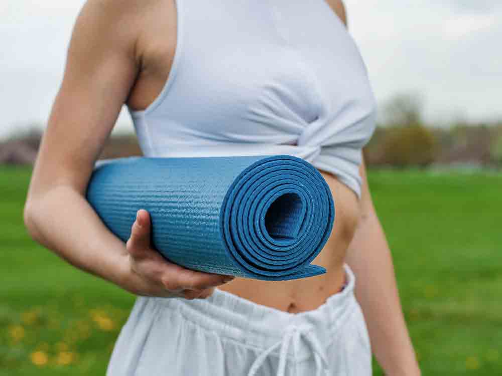 Burnout: Kann Yoga bei der Bewältigung helfen? Institut für Qualität und Wirtschaftlichkeit im Gesundheitswesen (IQWIG)