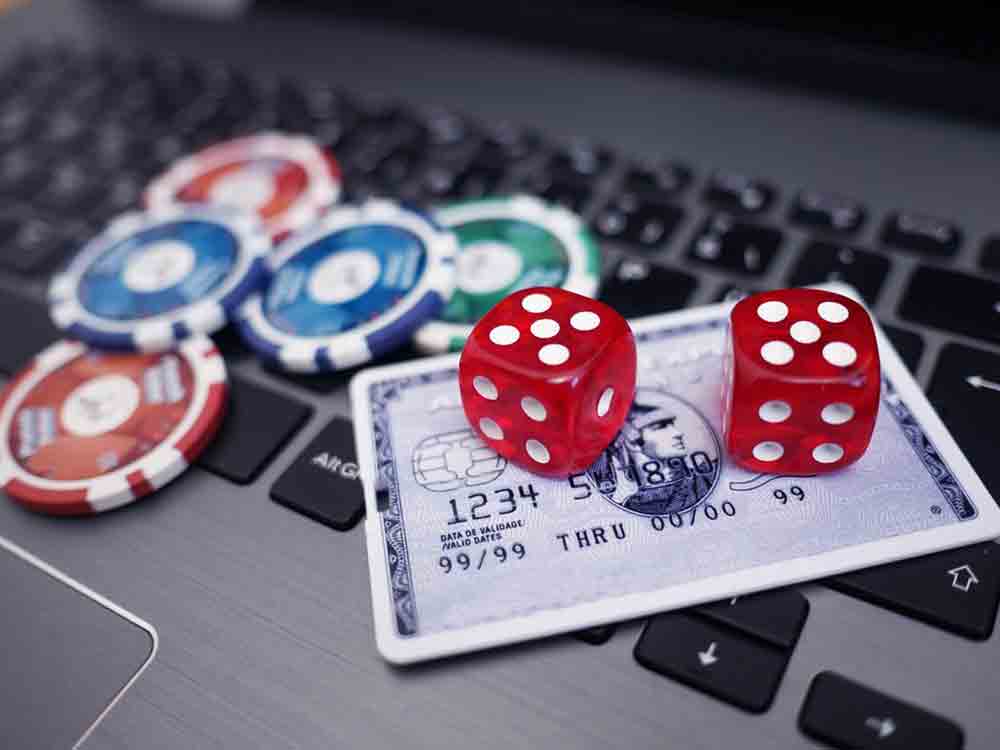 Wie Sie beim Spielen von Online Casino Spielen Geld sparen können