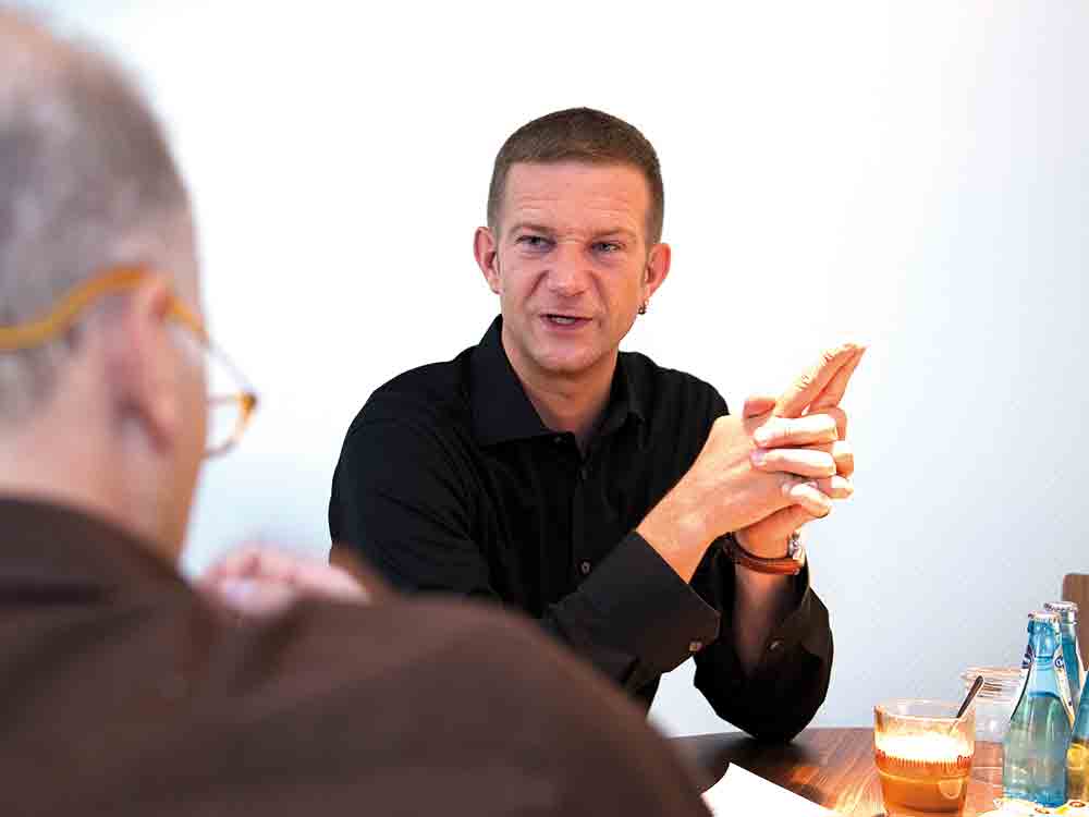 Gütersloh, Stadtmarketing, Interview mit Jan Erik Weinekötter »Es wird jeder Euro Steuergeld verdoppelt«, September 2009 Gütersloh, Stadtmarketing, Interview mit Jan Erik Weinekötter »Es wird jeder Euro Steuergeld verdoppelt«, September 2009