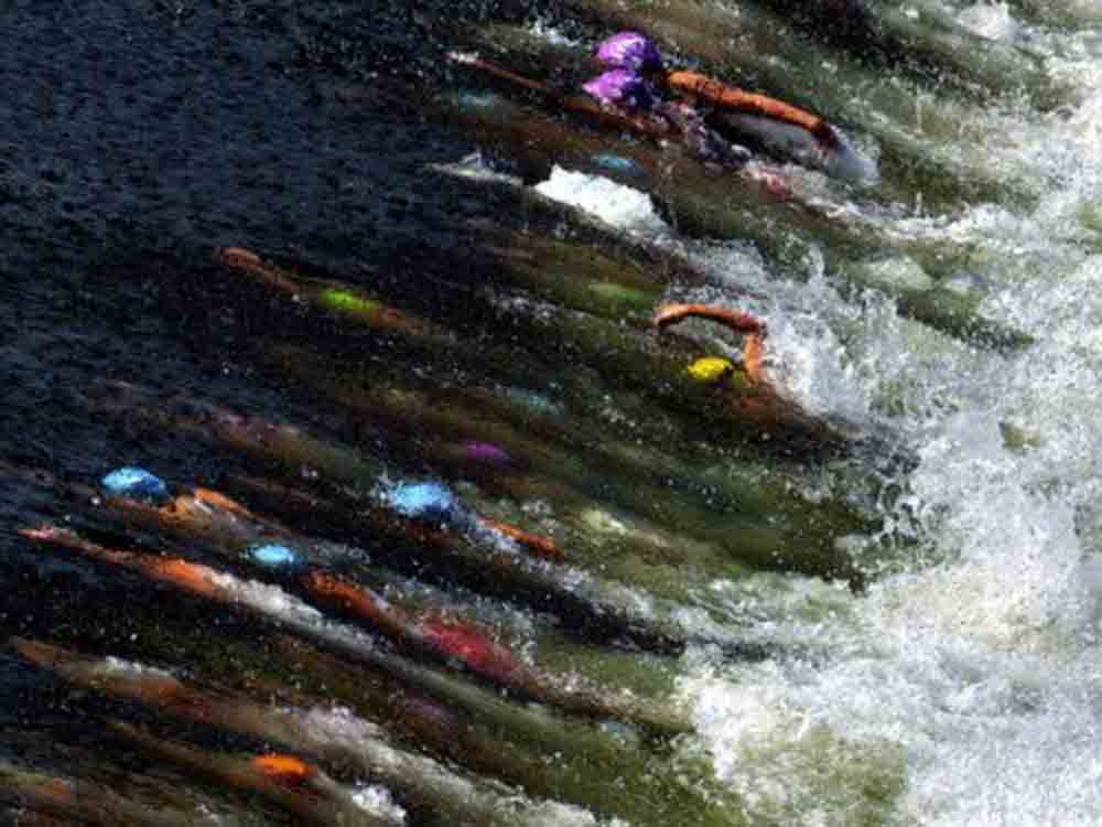 »Unterwassershow«: Matthias Hangst gewinnt Sven Simon Preis für das Sportfoto des Jahres 2022