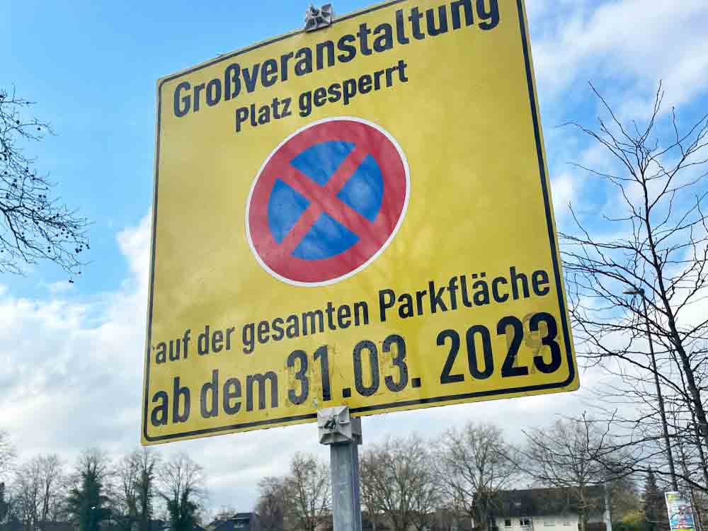 Gütersloh, Marktplatz wegen Gastspiels von Zirkus Knie gesperrt, 31. März bis 11. April 2023 Gütersloh, Marktplatz wegen Gastspiels von Zirkus Knie gesperrt, 31. März bis 11. April 2023