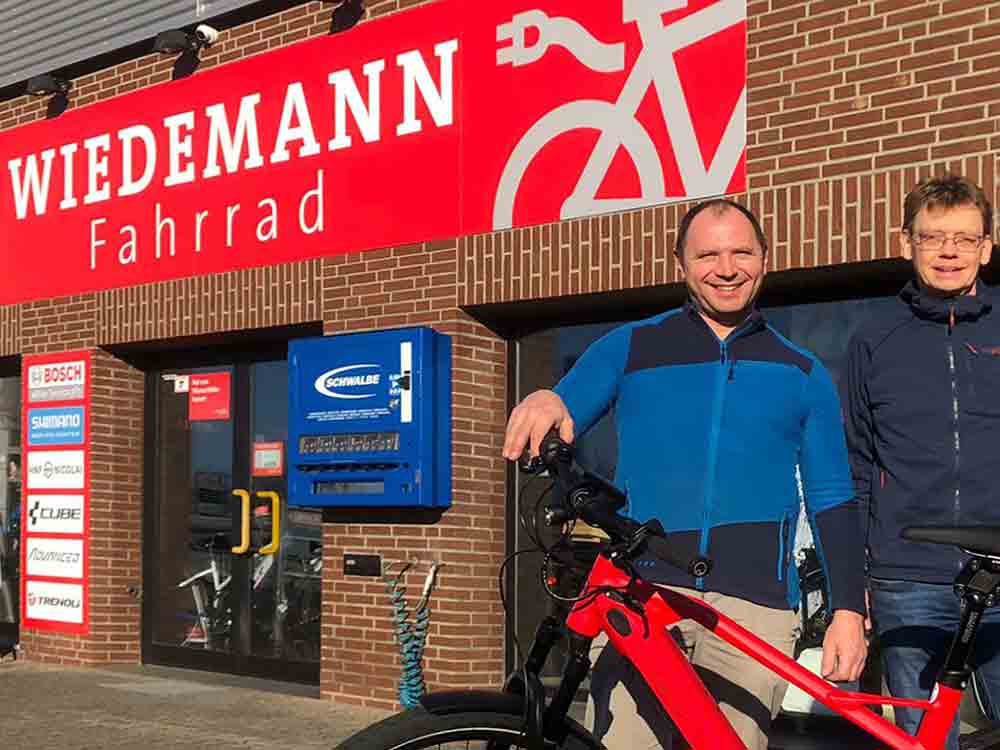 Anzeige: Top Shop Gütersloh, Februar 2023, Fahrrad Wiedemann (ehemals Fahrrad Peitz) Anzeige: Top Shop Gütersloh, Februar 2023, Fahrrad Wiedemann (ehemals Fahrrad Peitz)