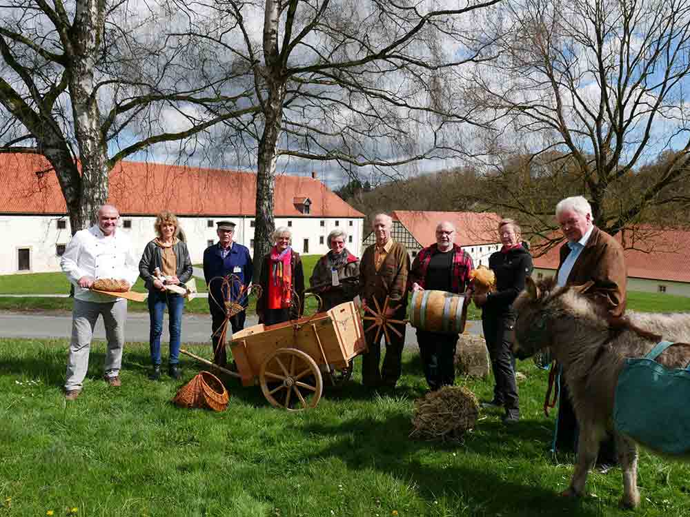 Historisches Handwerk zum Anfassen, Familientag »Et labora!« im Kloster Dalheim mit Vorführungen und Mitmach Programm, 16. April 2023