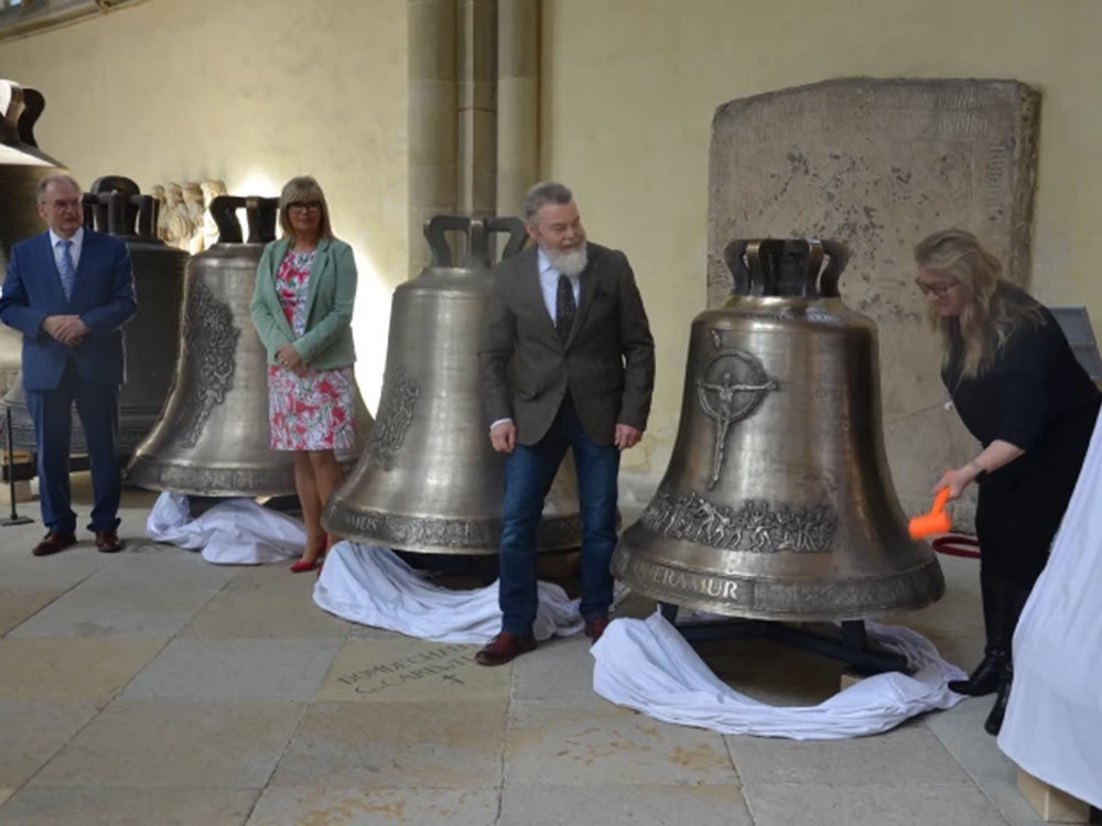 5 neue Glocken im Magdeburger Dom eingeweiht, mit großen Schritten zum neuen 12 Glocken Geläut in der Kathedrale Ottos des Großen