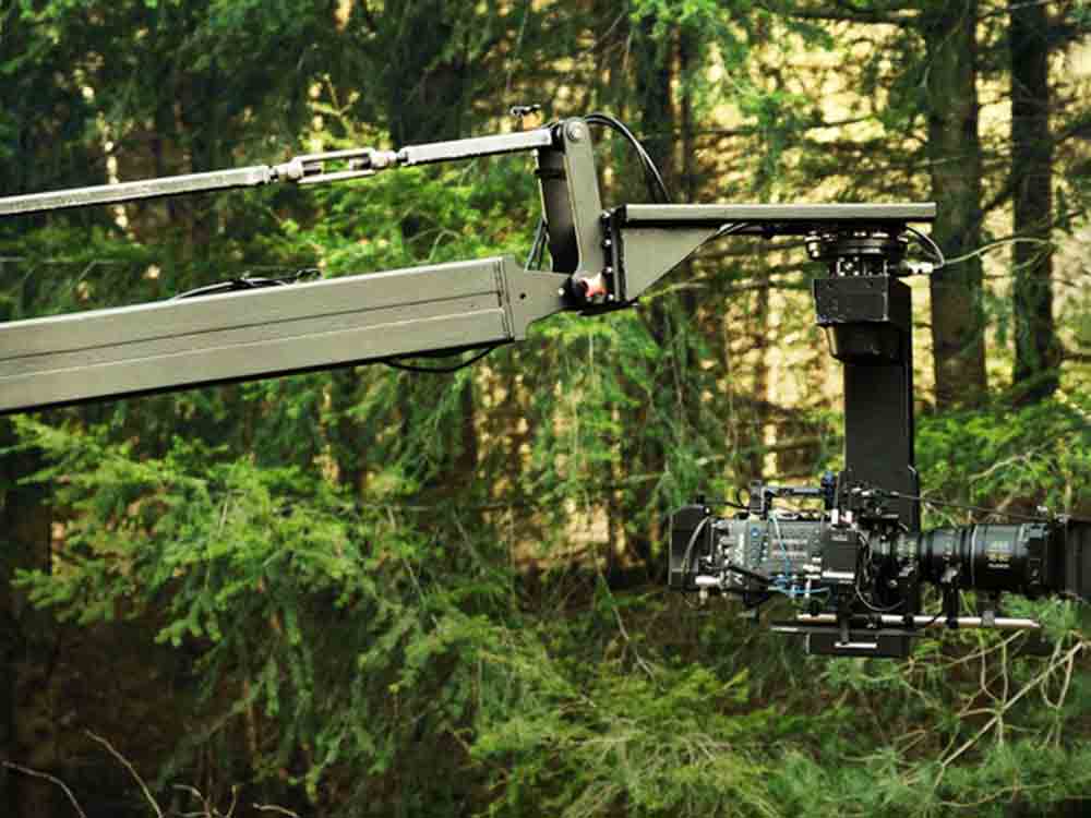 Ökologisch nachhaltiges Produzieren wird Standard für sämtliche Bewegtbild Auftragsproduktionen der ARD ab 2025 Ökologisch nachhaltiges Produzieren wird Standard für sämtliche Bewegtbild Auftragsproduktionen der ARD ab 2025