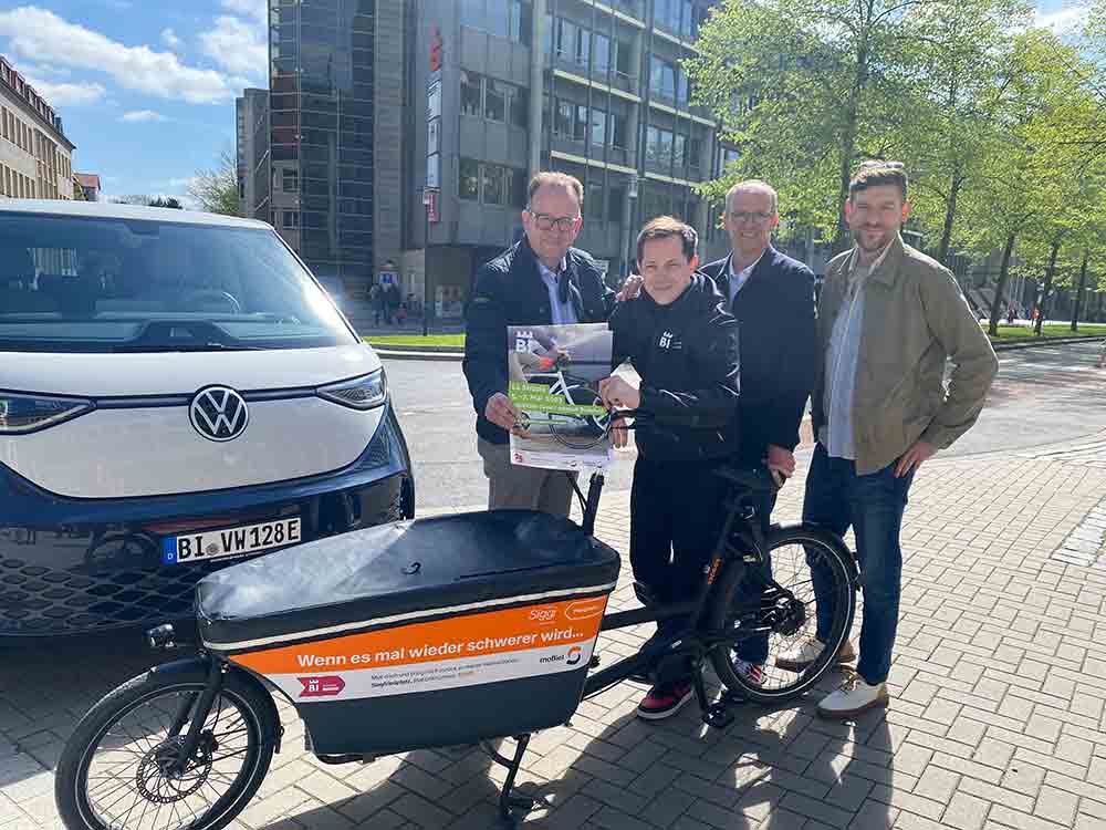 Innovative Mobilität bei »La Strada«, Bielefelder Mobilitäts Salon bietet 3 Tage Programm in der Altstadt: 5. bis 7. Mai 2023 Innovative Mobilität bei »La Strada«, Bielefelder Mobilitäts Salon bietet 3 Tage Programm in der Altstadt: 5. bis 7. Mai 2023