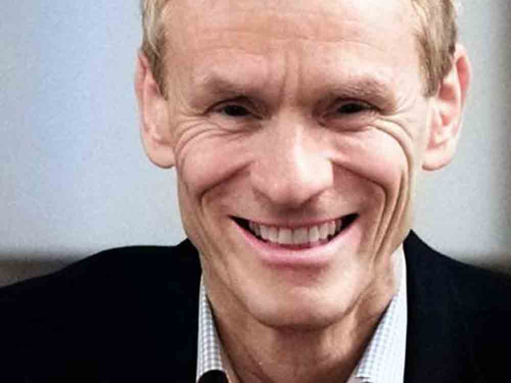 Lesetipps für #Gütersloh, Gütsel Thalia Lesetipps im April 2023, Platz 1 Ewald Frie, »Ein Hof und elf Geschwister«