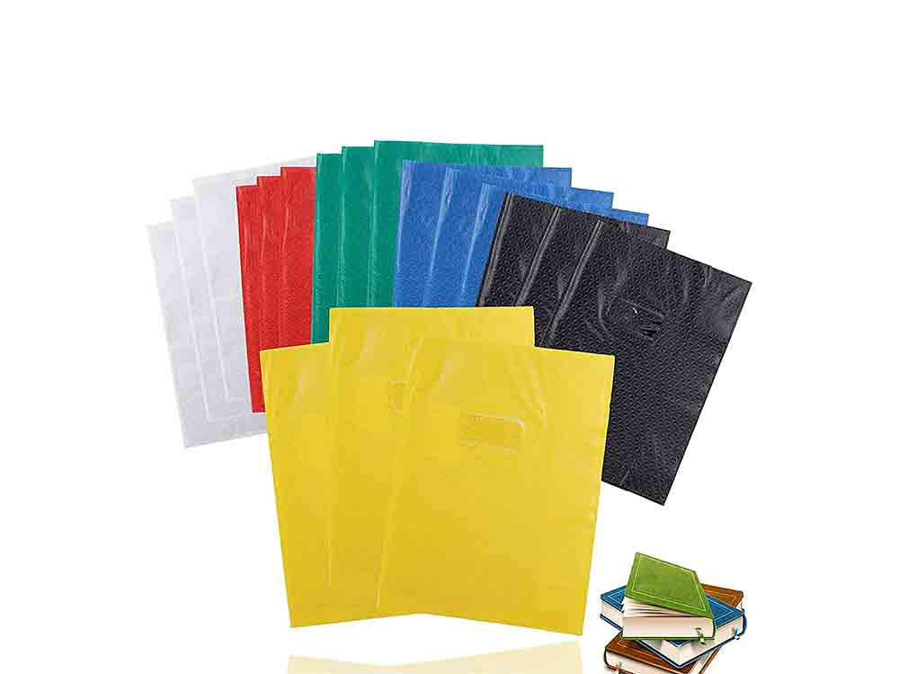 Farbiger Schutz für Bücher und Hefte
