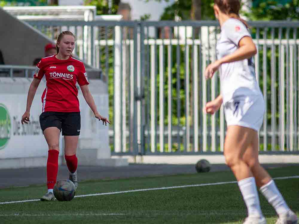 Fußball: FSV Gütersloh startet mit einem Heimspiel gegen Eintracht Frankfurt in die neue Saison der 2. Frauen Bundesliga Fußball: FSV Gütersloh startet mit einem Heimspiel gegen Eintracht Frankfurt in die neue Saison der 2. Frauen Bundesliga