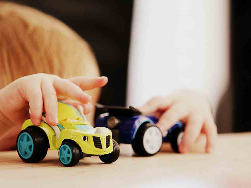 BUND Rechtsgutachten: Kinderspielzeug voller Schadstoffe, weil Kontrollen versagen