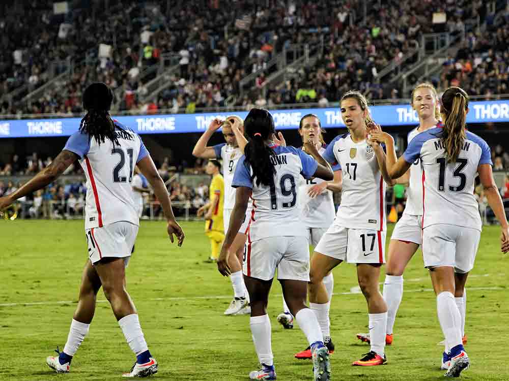 Titel Hattrick für die USA oder Deutschland als Weltmeister der Frauen WM 2023? So sieht es aktuell aus! Titel Hattrick für die USA oder Deutschland als Weltmeister der Frauen WM 2023? So sieht es aktuell aus!