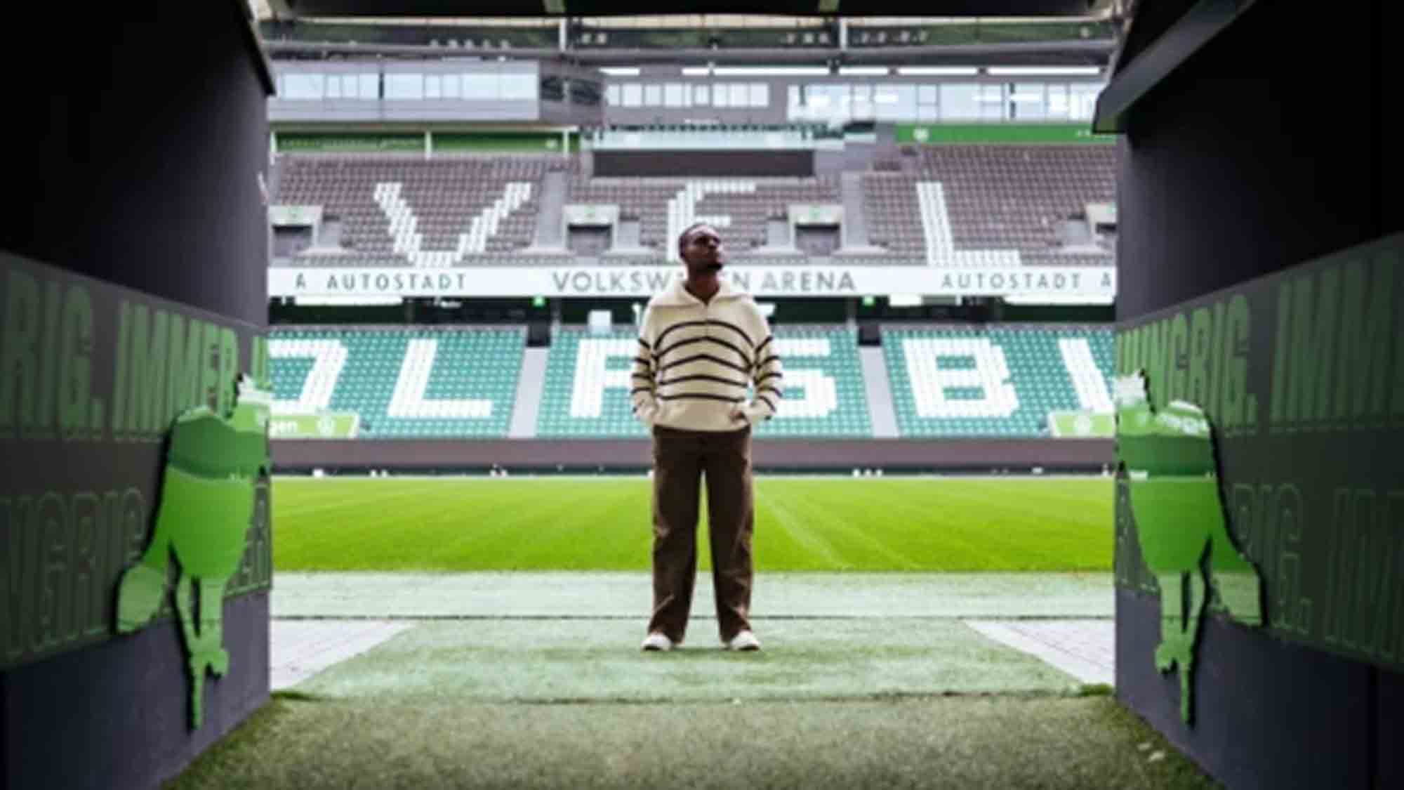 World Vision Deutschland, Fußballprofi Ridle Baku: »Möchte denjenigen helfen, die es schwer im Leben haben« World Vision Deutschland, Fußballprofi Ridle Baku: »Möchte denjenigen helfen, die es schwer im Leben haben«