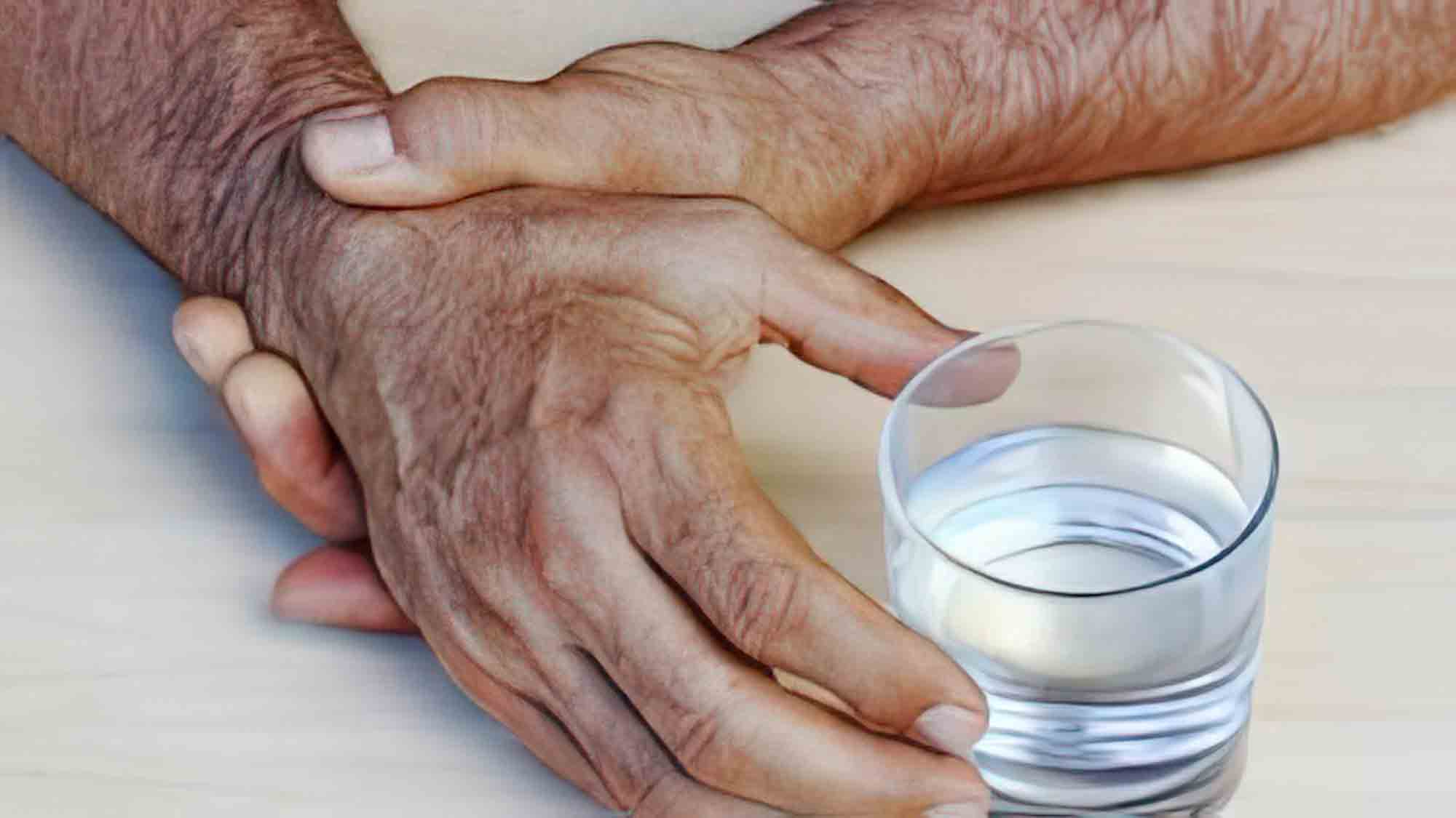 NDR, WDR, SZ, exklusiv: Untreuevorwürfe gegen Ex Geschäftsführer der Parkinson Vereinigung