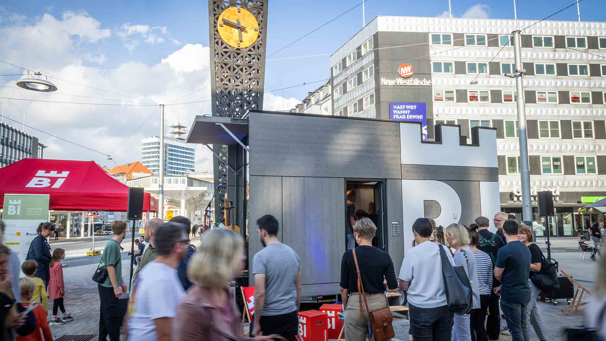 Bielefeld: In der City kommt was ins Rollen, neuer mobiler Eventraum und Erlebnisraum »tu:bie« für die Innenstadt