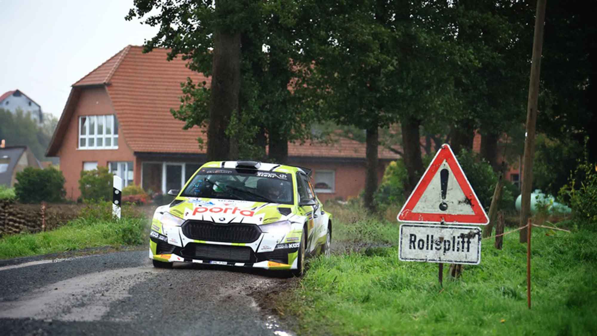 Mit Marijan Griebel krönt sich schon zum 10. Mal ein Škoda Fahrer zum Deutschen Rallye Meister