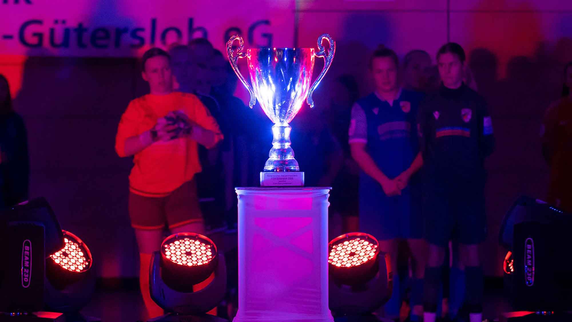 FSV Gütersloh: Bayer Leverkusen und FC Esslingen eröffnen das Gütersloher Hallenmasters 2024 um den Germeta Cup FSV Gütersloh: Bayer Leverkusen und FC Esslingen eröffnen das Gütersloher Hallenmasters 2024 um den Germeta Cup
