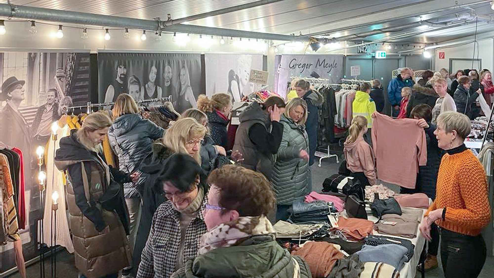 Mitmachen beim Rietberger Schnäppchen Verkauf: Einzelhändler können sich noch für den Event anmelden, 13. Januar 2024 Mitmachen beim Rietberger Schnäppchen Verkauf: Einzelhändler können sich noch für den Event anmelden, 13. Januar 2024