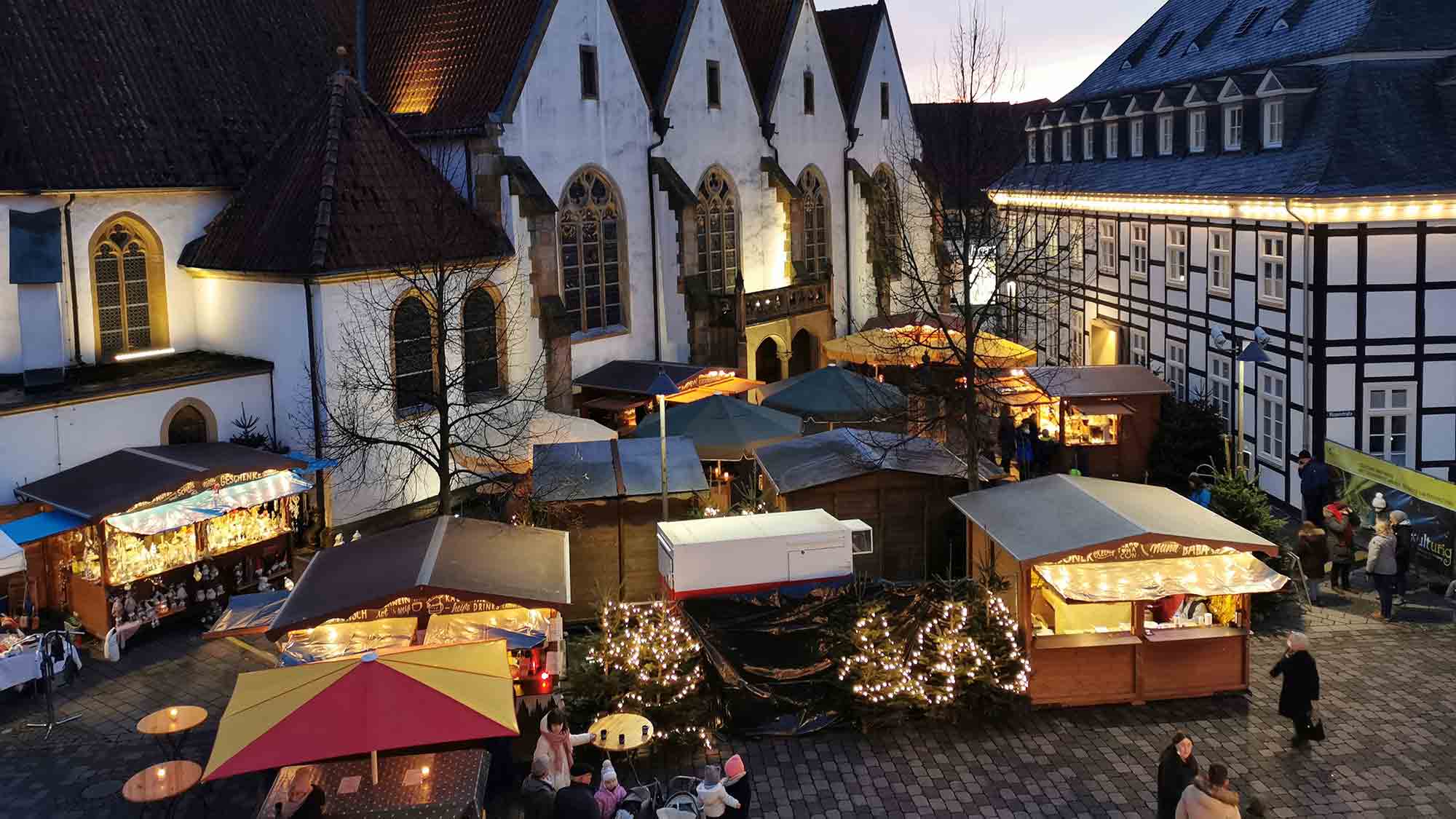 Rietberg: Höhepunkt des festlichen Treibens naht, Rietberger Adventsmarkt öffnet vom 13. bis zum 17. Dezember 2023