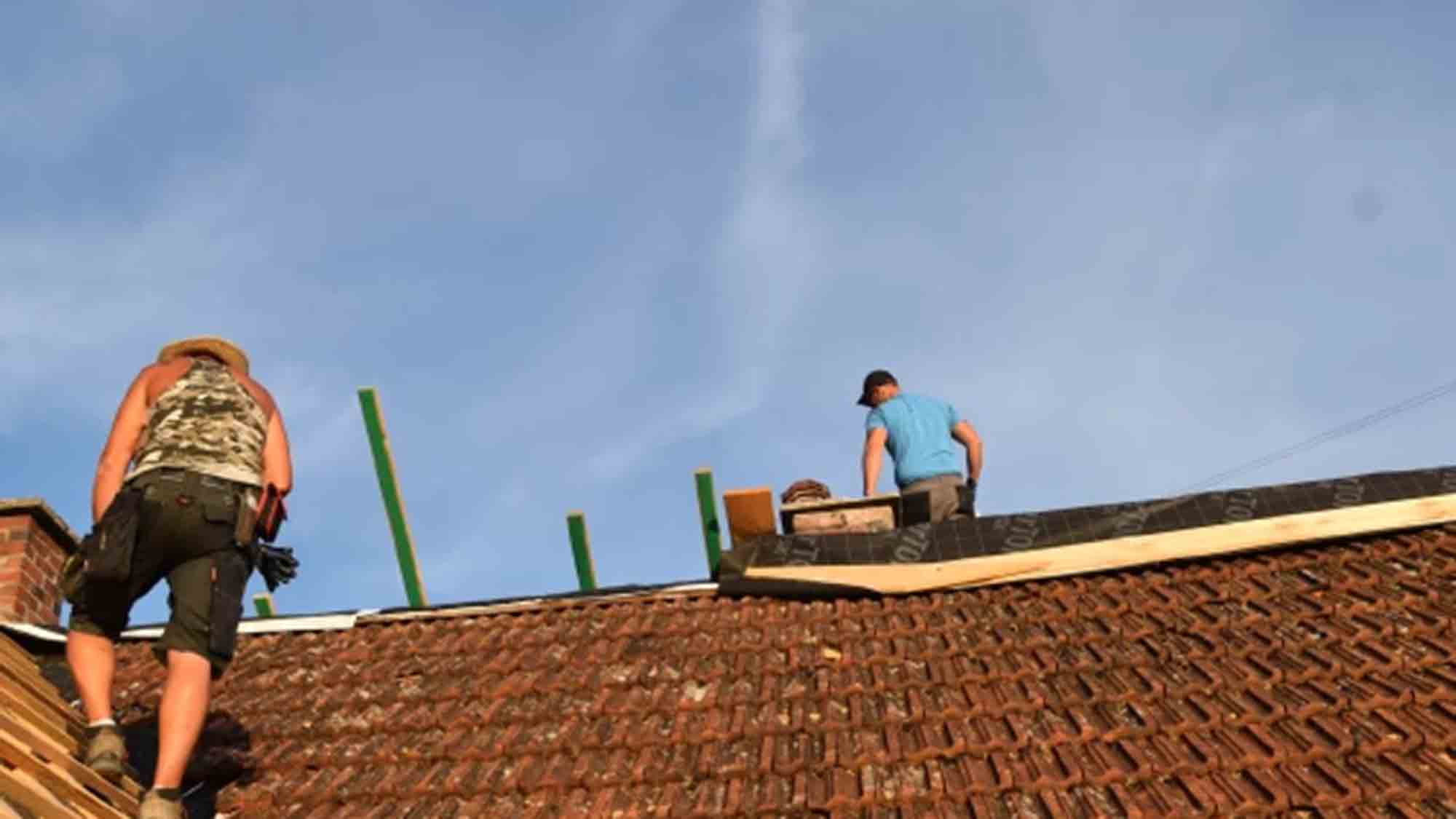 Landesinnungsverband des Dachdeckerhandwerks Hessen: Billig Arbeit wird meist doppelt bezahlt